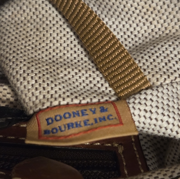 Vintage Dooney and Bourke "Brenna" Avacado satchel / crossbody - Picture 7 of 9